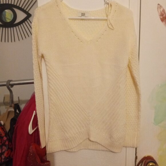 All Sweaters for $3 each - Picture 4 of 15